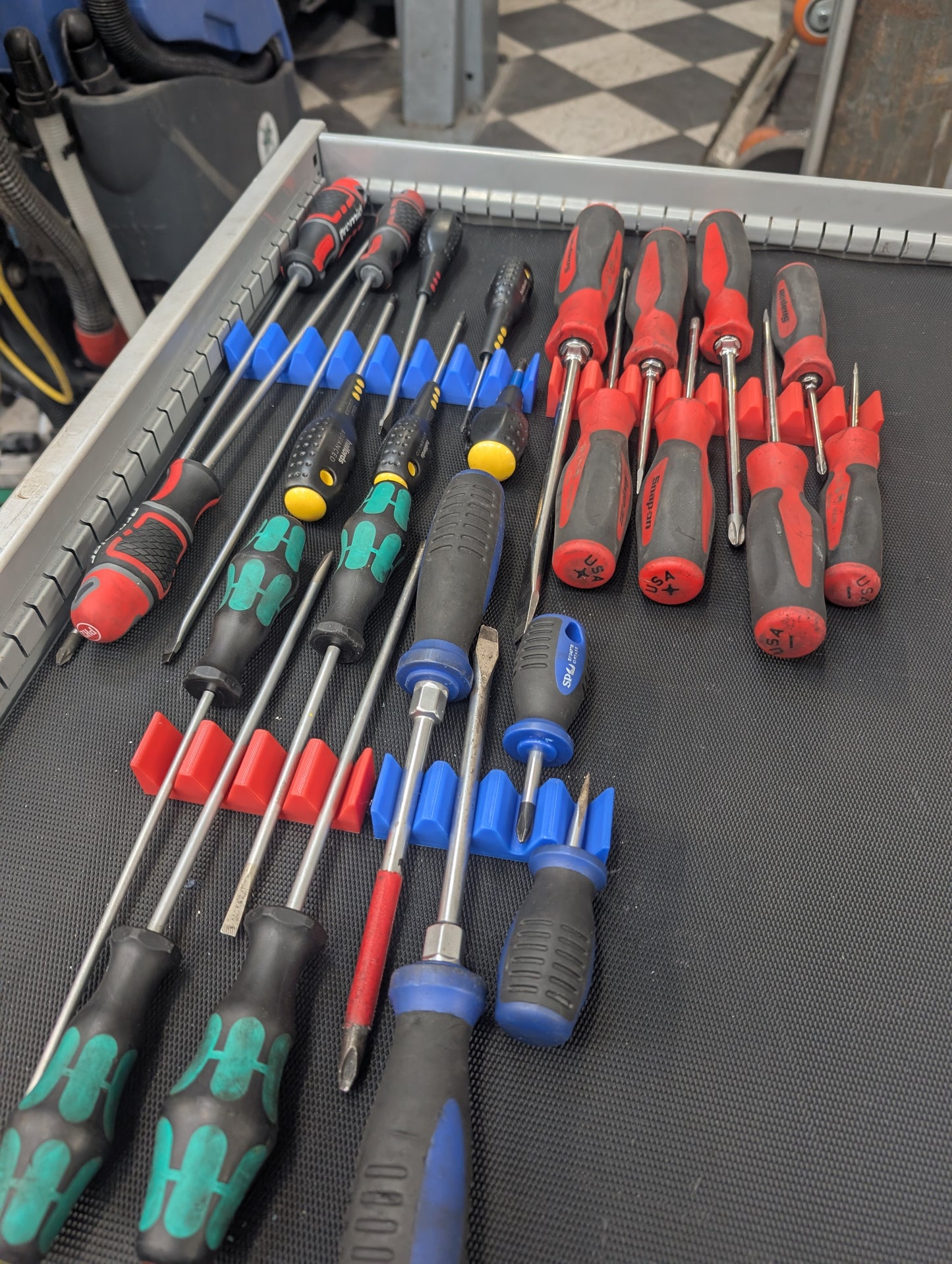 Screwdriver Holder