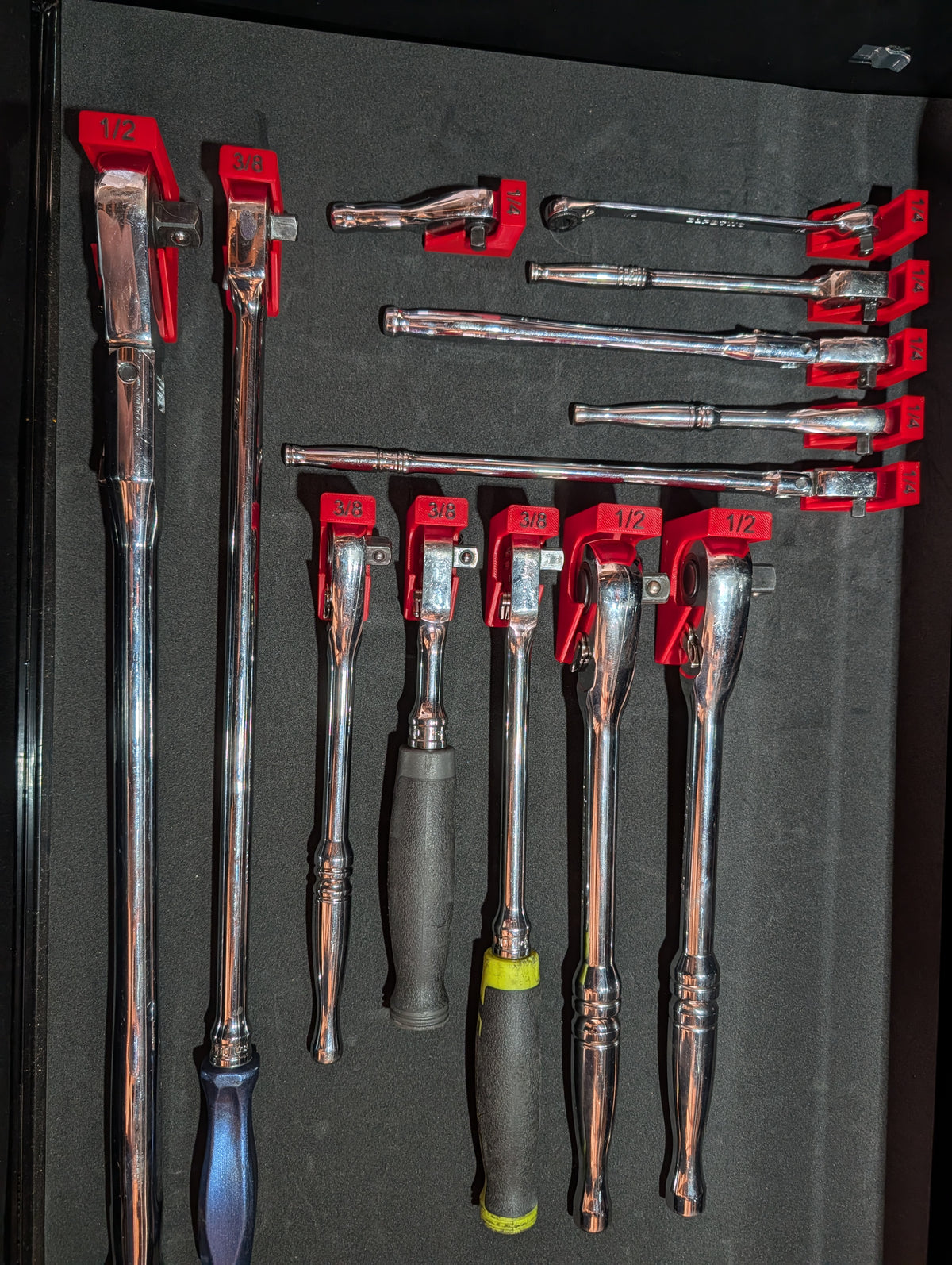 Magnetic Ratchet Organiser