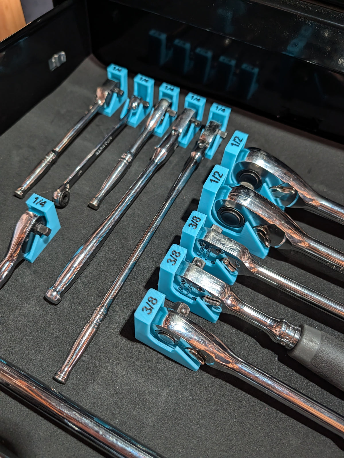 Magnetic Ratchet Organiser